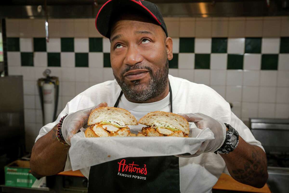 Antone's Famous Po'Boys is launching a celebrity chef campaign called "H-Town Originals" in which notable Houston figures create a special sandwich for charity. First up is Houston hip hop star Bun B and his Hot Wang Sandwich of breaded fried chicken drizzled with Buffalo sauce and served with bacon and blue cheese ranch dressing on ciabbata bun. His charity is Second Servings of Houston.