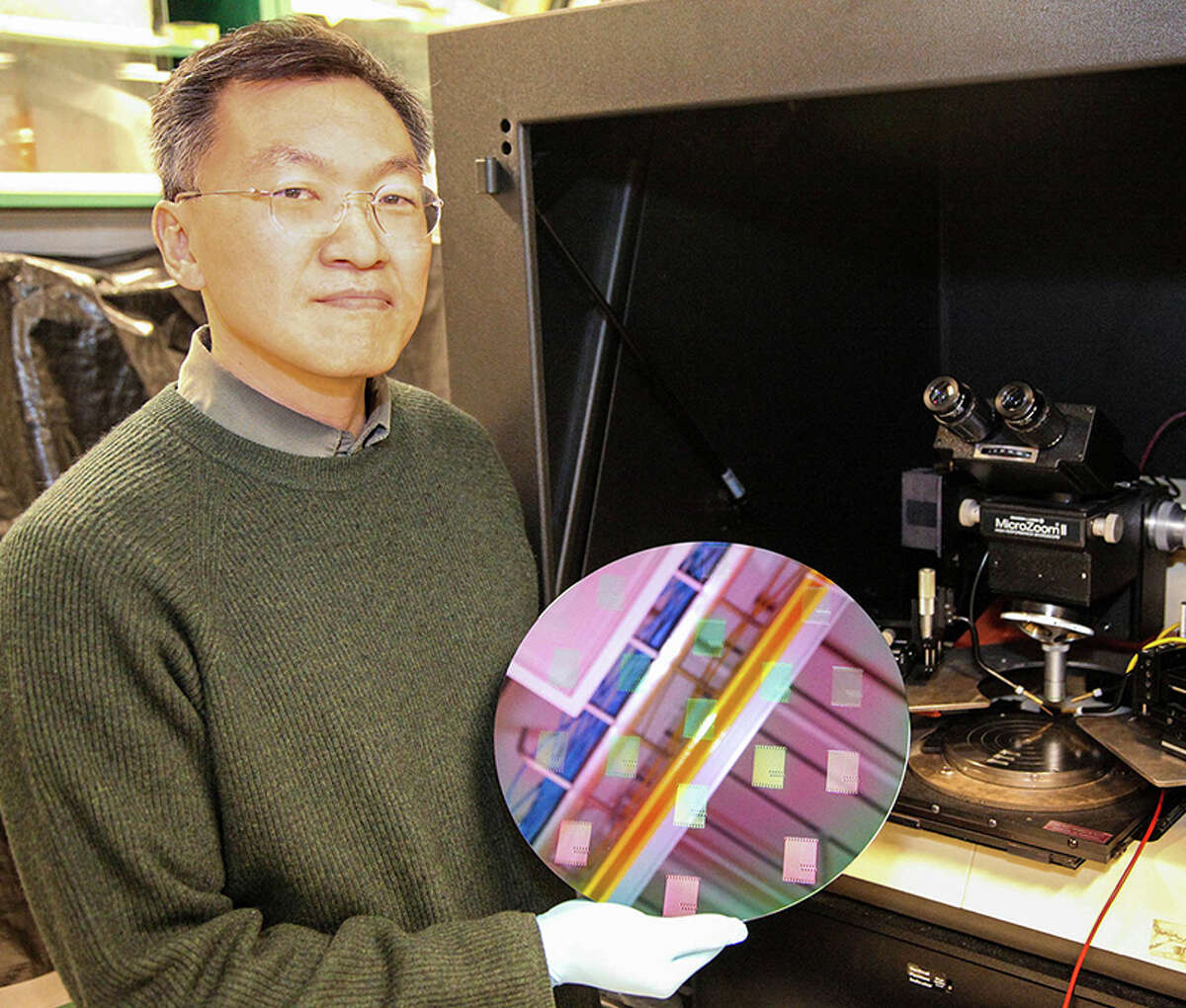 Ji Ung Lee, a SUNY Polytechnic Institute professor, recently won a $6.25 million grant from the Naval Research Laboratory for research into artificial intelligence hardware. Such expertise and research dollars have encouraged companies like IBM to spend more on research in Albany.