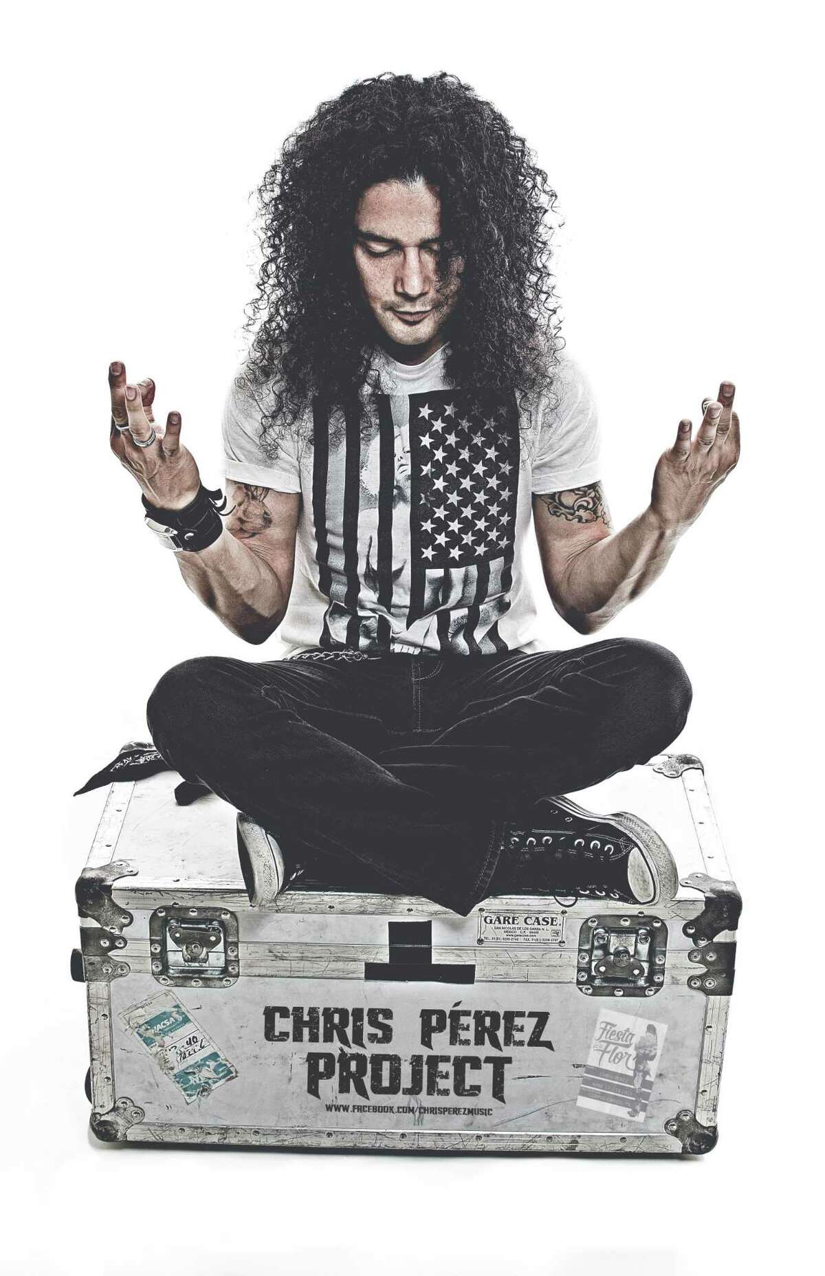Who Is Chris Perez Married To Now - 4gh032l