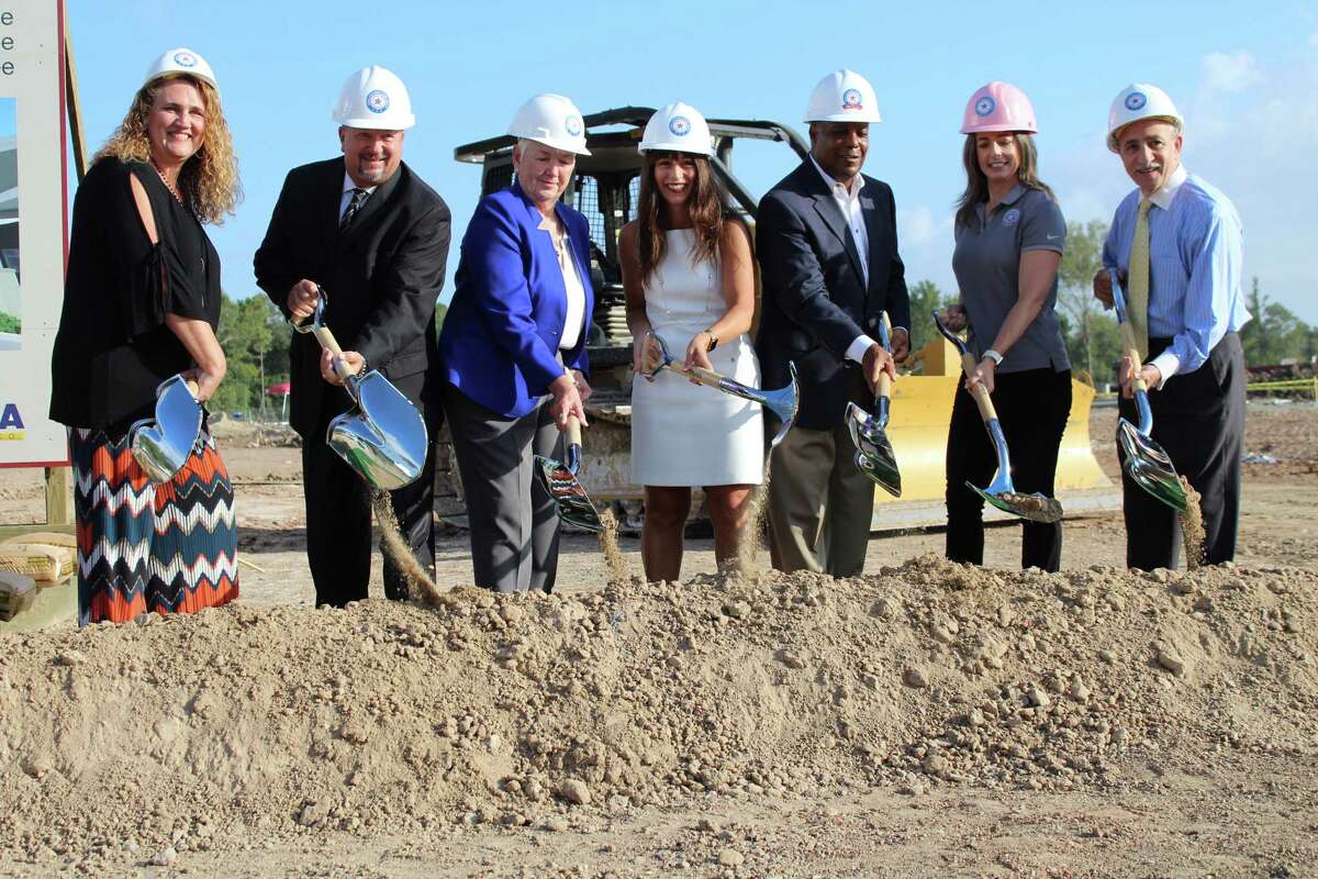 Humble ISD hosts groundbreaking for Elementary No. 29 in Atascocita ...