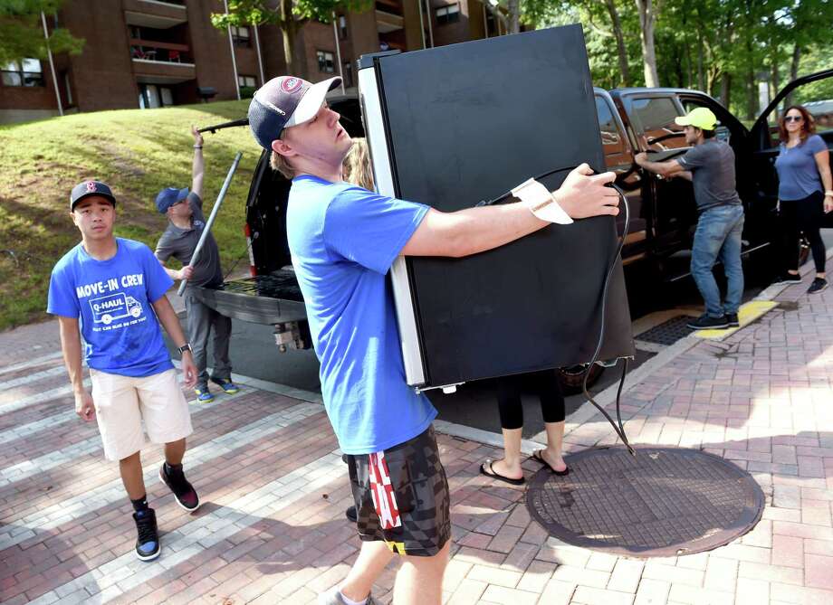 In photos: Quinnipiac University move-in day 2019 - New Haven Register