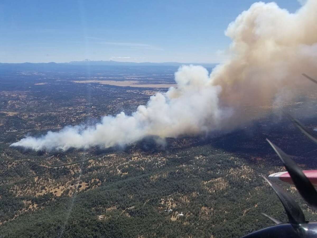 Firefighters Battle Mountain Fire Overnight, Blaze 40 Percent Contained