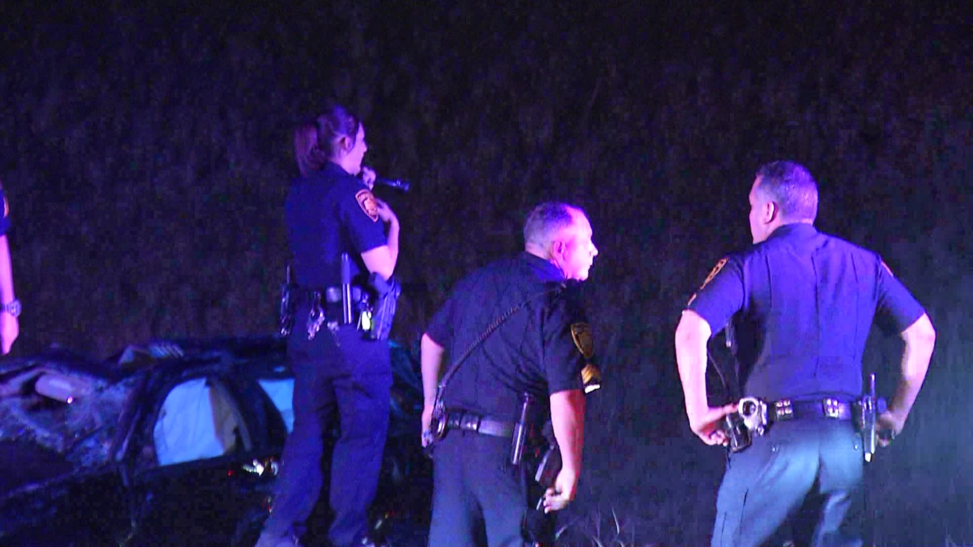 Man ejected from vehicle in rollover crash on Interstate 37 in San Antonio