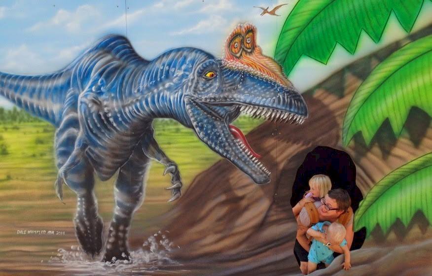 Take a tour of Dinosaur Park Texas and take your picture with a life ...