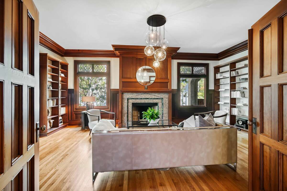 This Berkeley house cost 10,000 to build. 109 years later, it's