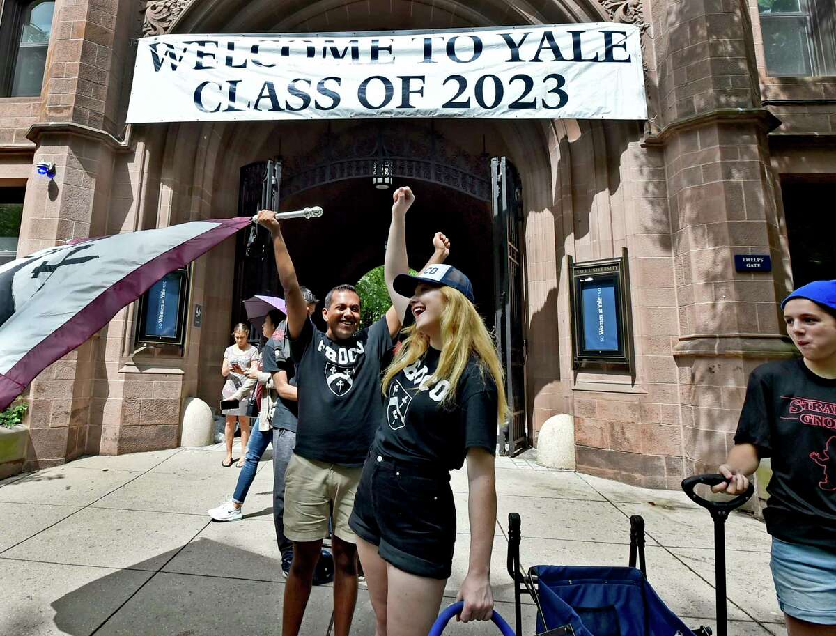 In photos Yale University first year student movein day 2019