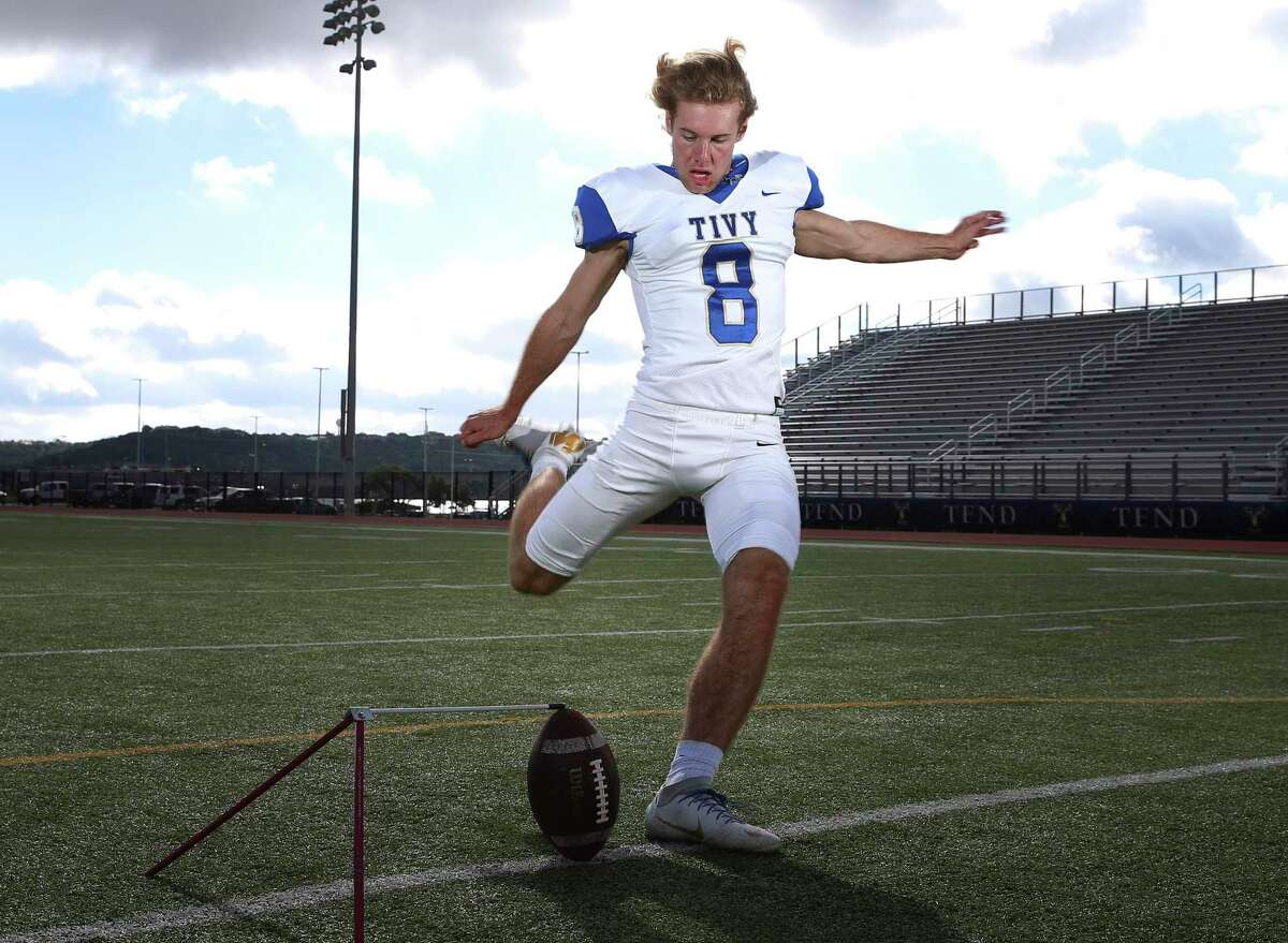 Portraits of Jared Zirkel for high school preview profile. Zirkel is one of the country's top kickers and is committed to Georgia. (Kin Man Hui/San Antonio Express-News)