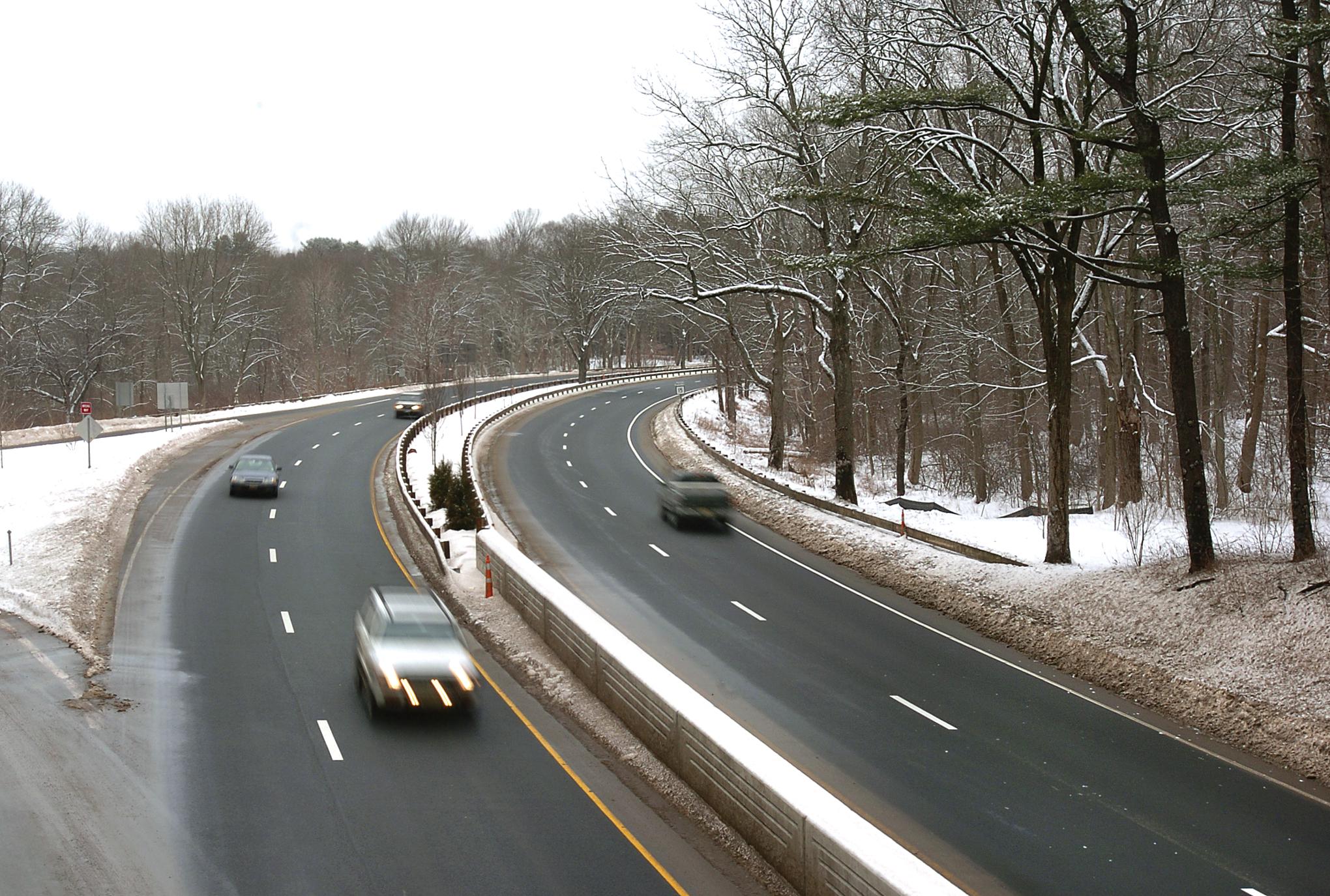 CT DOT disputes report on highway spending