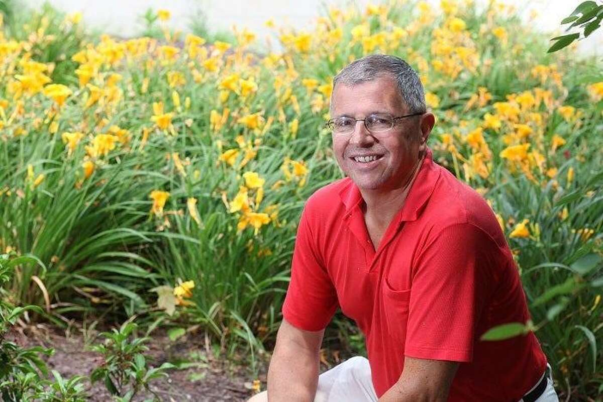 Dr. Richard Benefield will be the guest speaker at the Olde Ripton Garden Club's meeting on Sept. 9.