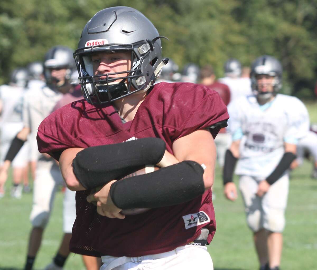 Cass City prepares for week 1 test against powerhouse Montrose HillMcCloy