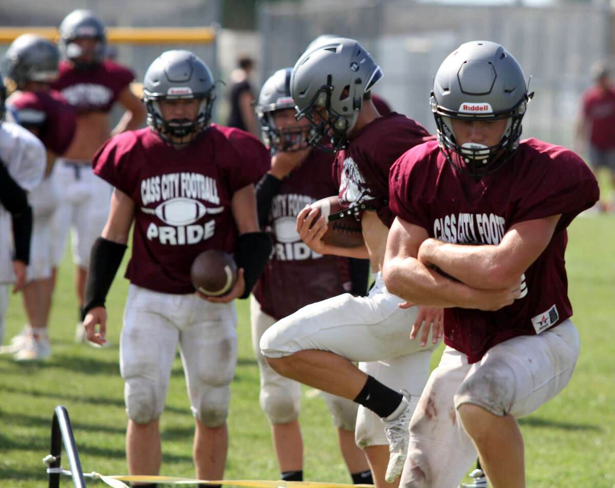 Cass City prepares for week 1 test against powerhouse Montrose HillMcCloy