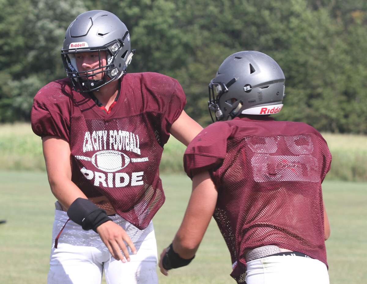 Cass City prepares for week 1 test against powerhouse Montrose HillMcCloy