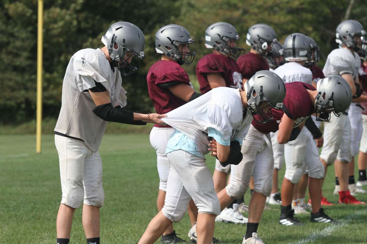 Cass City prepares for week 1 test against powerhouse Montrose HillMcCloy