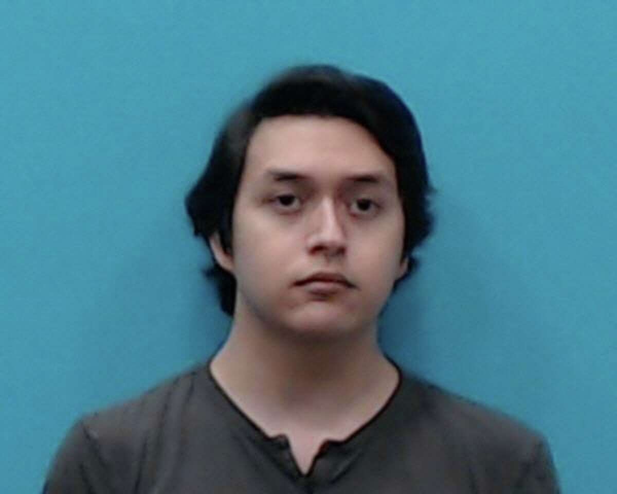 A Kendall County jury convicted Aidan Vincente Vitela, 23, on Friday of criminally negligent homicide and assault for his role in a deadly crash on Scenic Loop Road. The March 12, 2015 accident resulted in the death of Sydney K. Smith, 18, of Fair Oaks Ranch and caused severe injuries to Victoria Snell, then 16 years old.