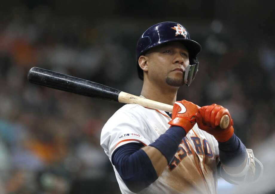 Yuli Gurriel agrees to $8.3M, 1-year deal with Astros - The San
