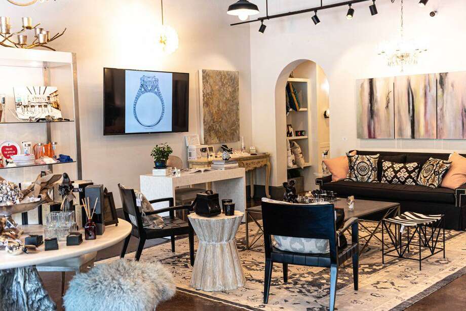 New home decor, jewelry, wine store open in Market Street ...