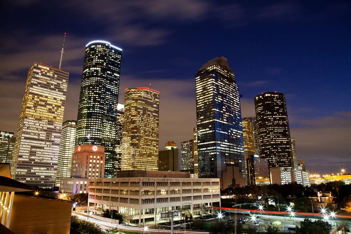 3. Houston (No. 34 overall) Living Alone: $1,239.03 Living Together: $866.50 Savings Per Person: $372.53