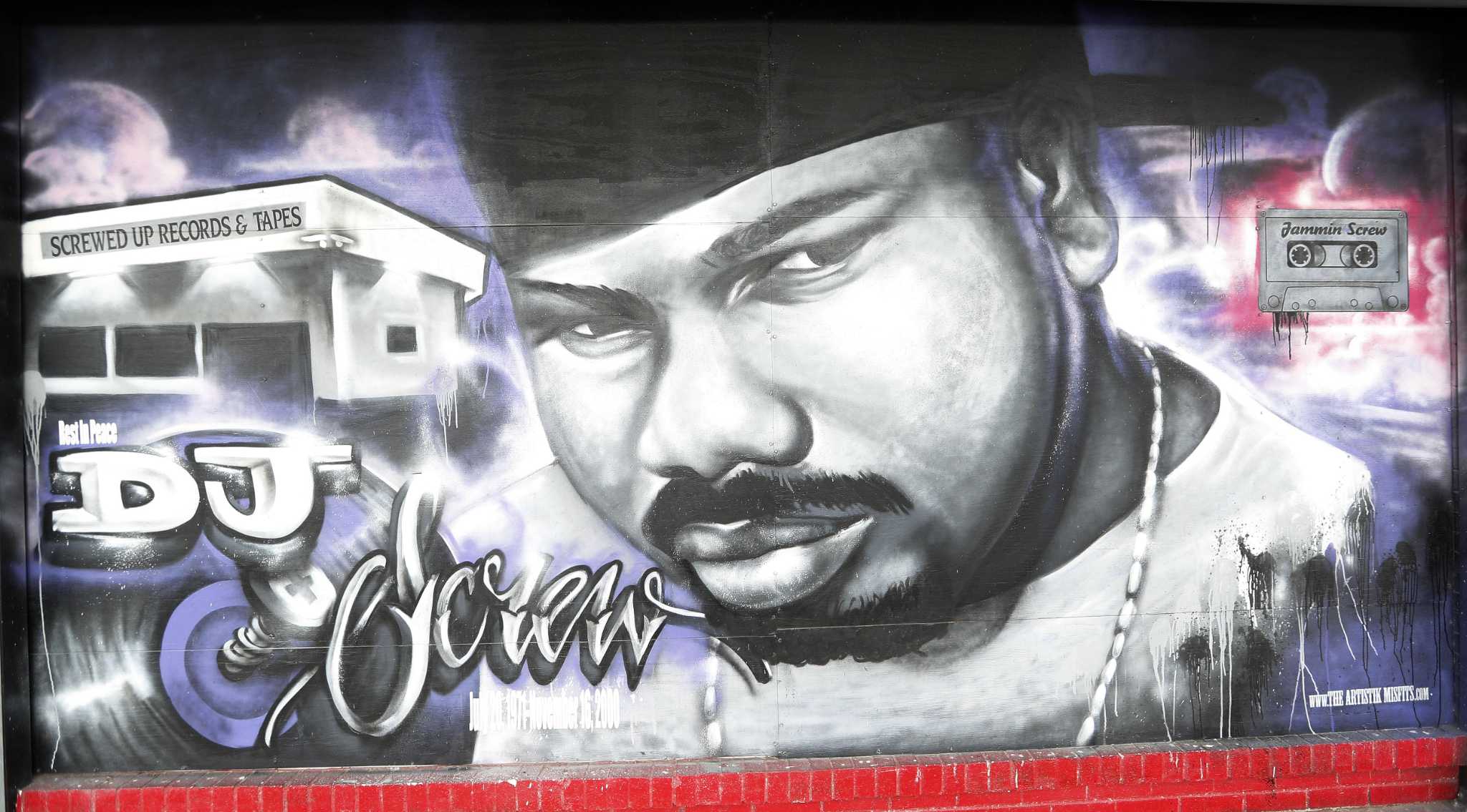 The Texican answers questions about DJ Screw, downtown and those Roughnecks ...2048 x 1135