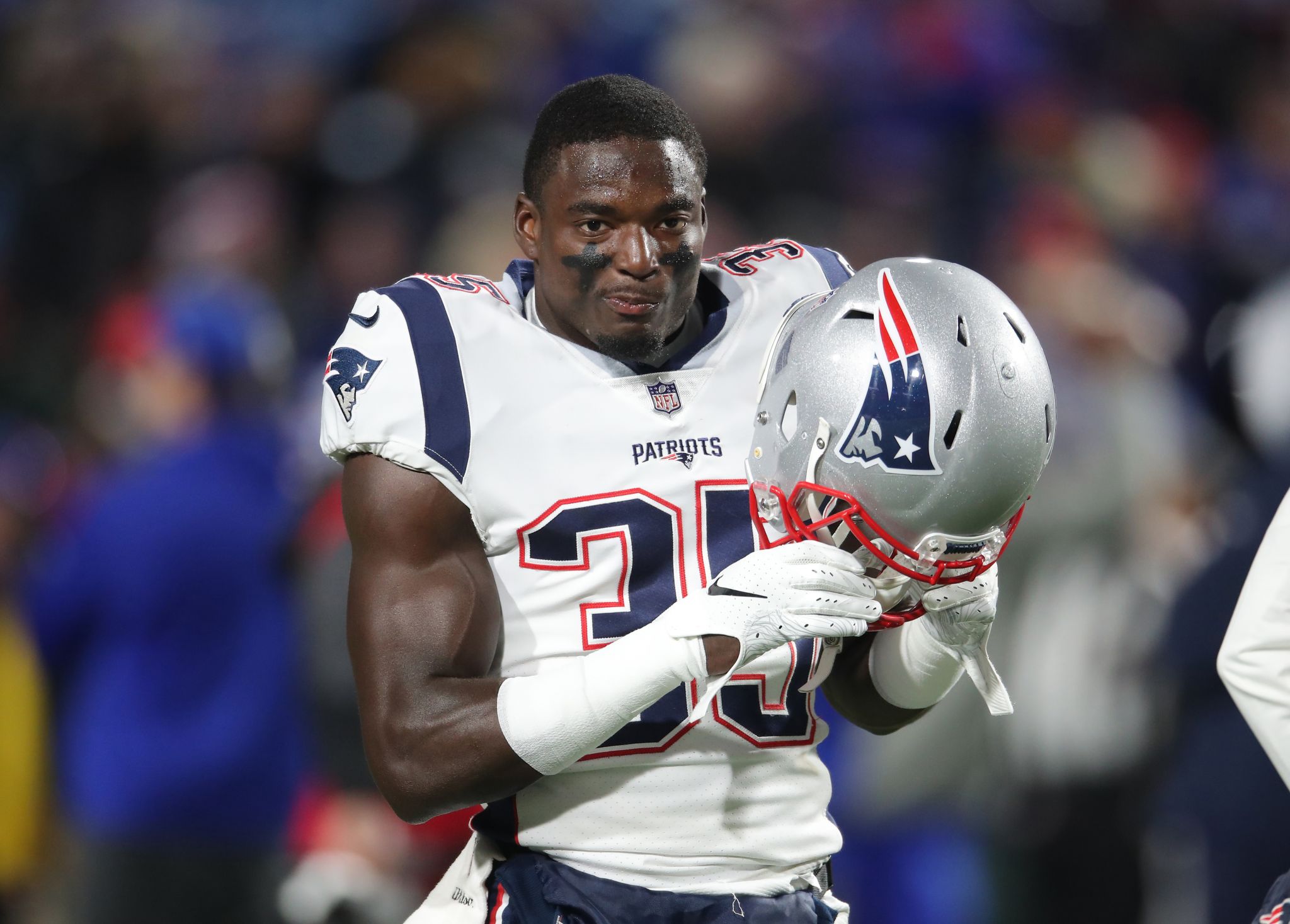 Texans sign cornerback, special teams ace Johnson Bademosi