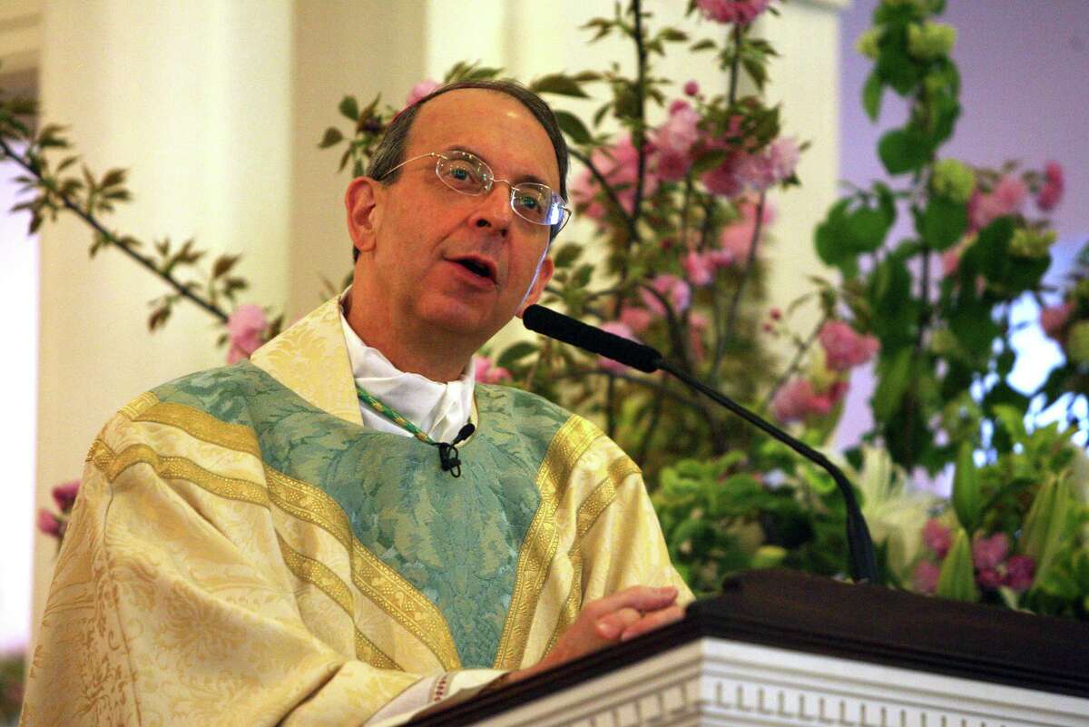 Bishop William E. Lori says Easter Mass at St. Pius X Church in Fairfield, Conn. on Sunday, April 8, 2012.