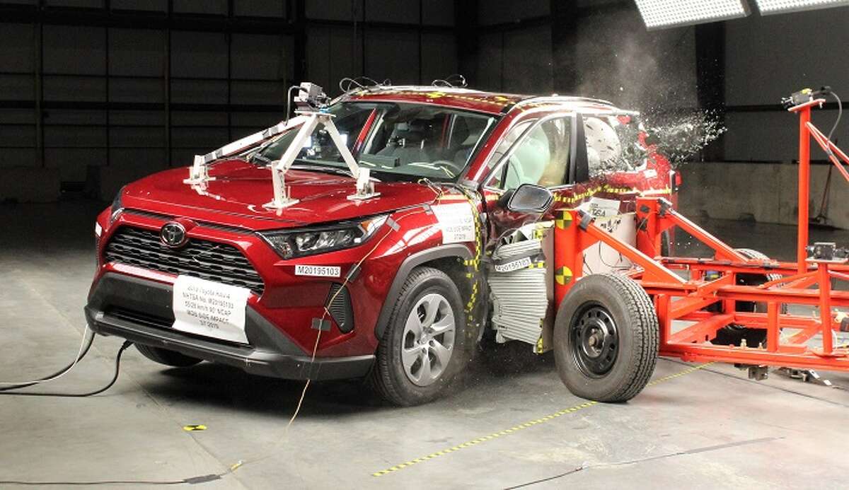 Crashworthiness test for government safety rating system.