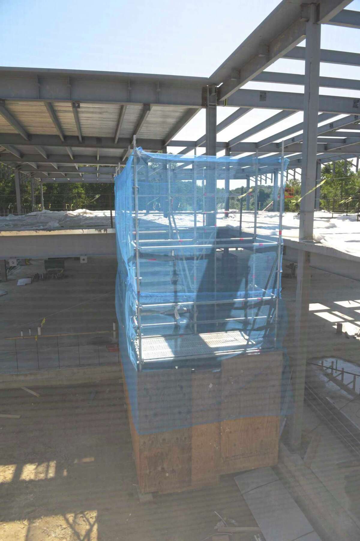 Construction continues at Bethel elementary schools, despite coronavirus