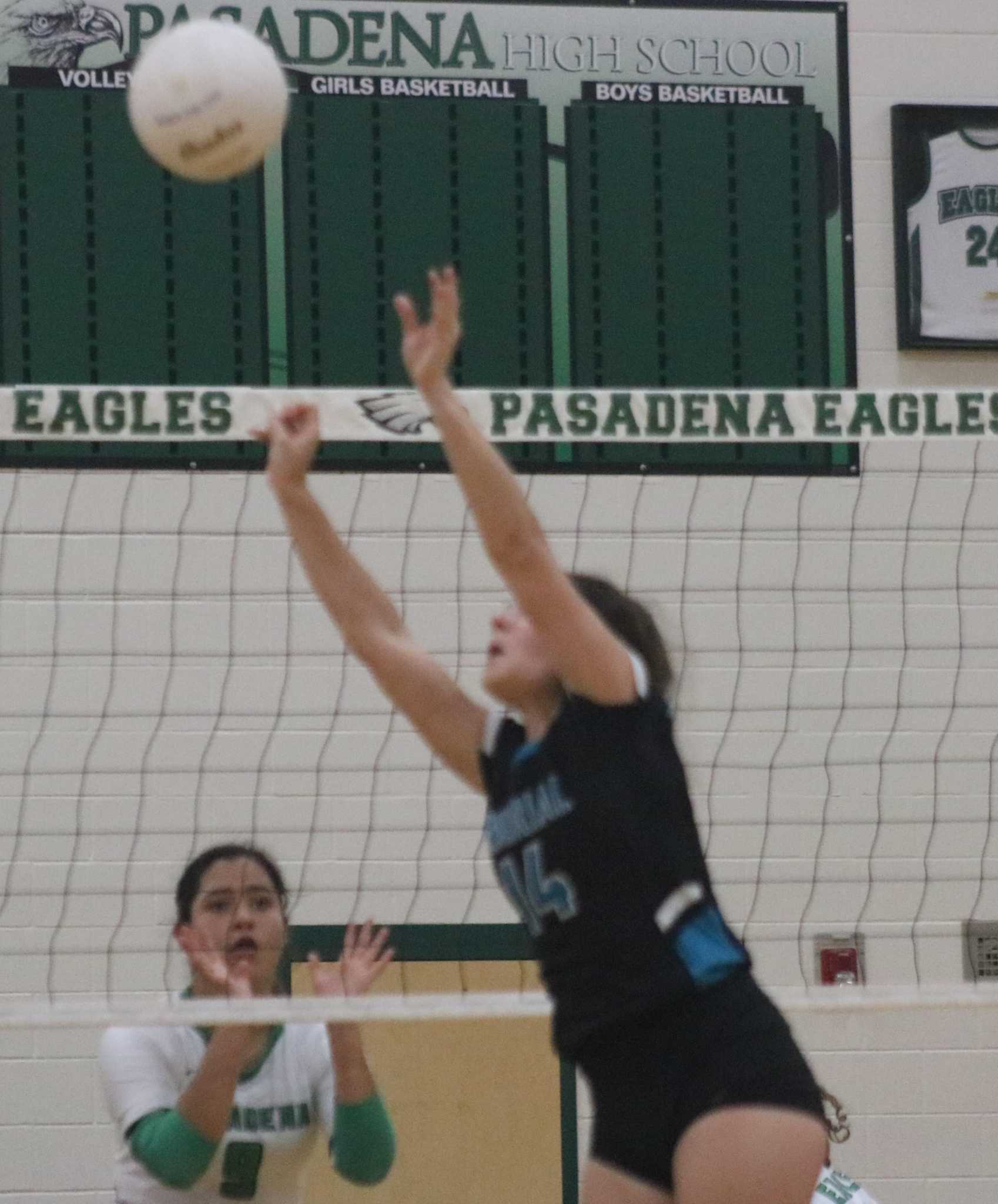 Quest for best Pasadena ISD volleyball record and possible playoff