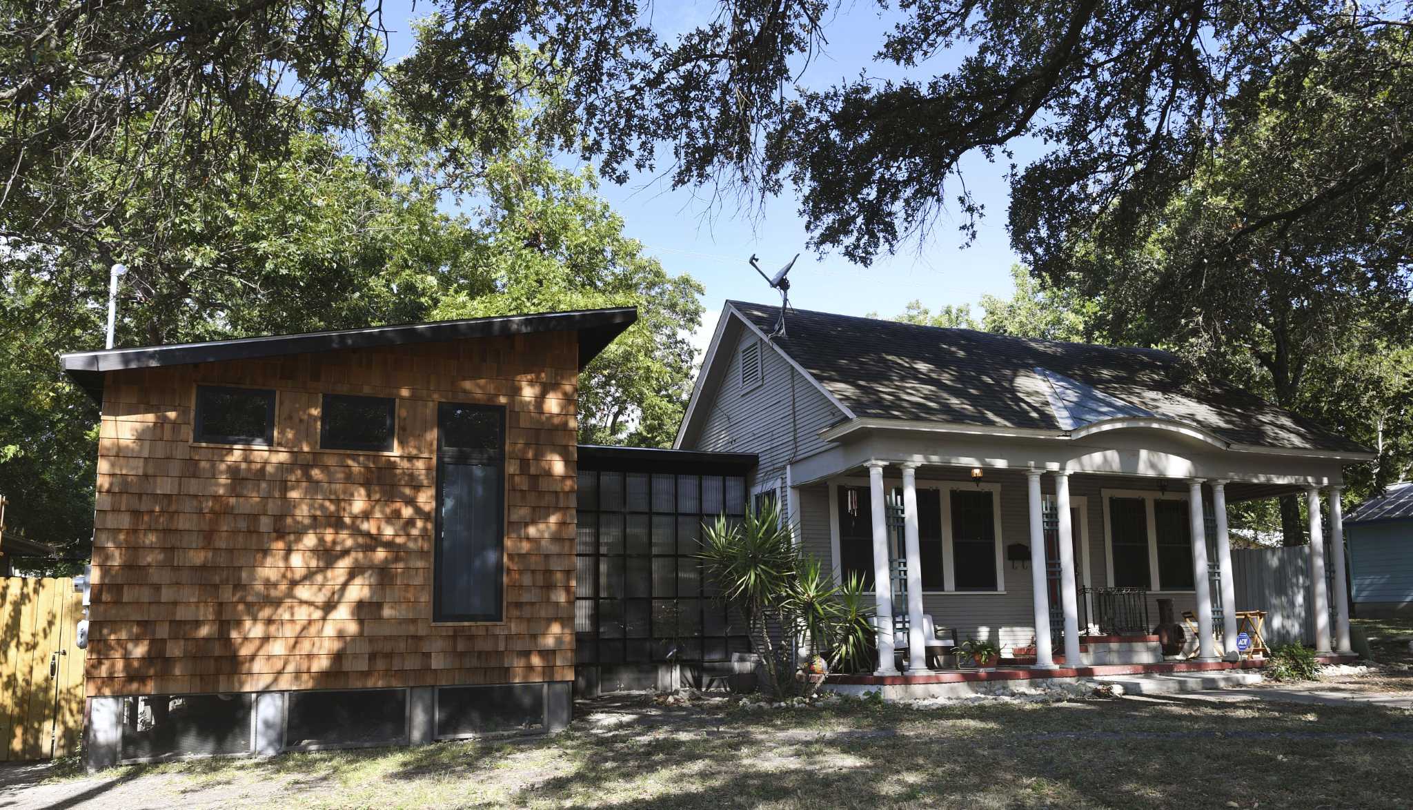 1927 Alta Vista home gets modern addition in San Antonio