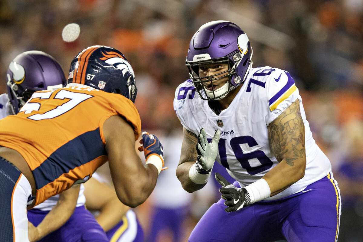 MINNESOTA VIKINGS Aviante Collins, OT, WillowridgeThe third-year pro has appeared in three games for the Vikings this season, including starting last week against the Bears.