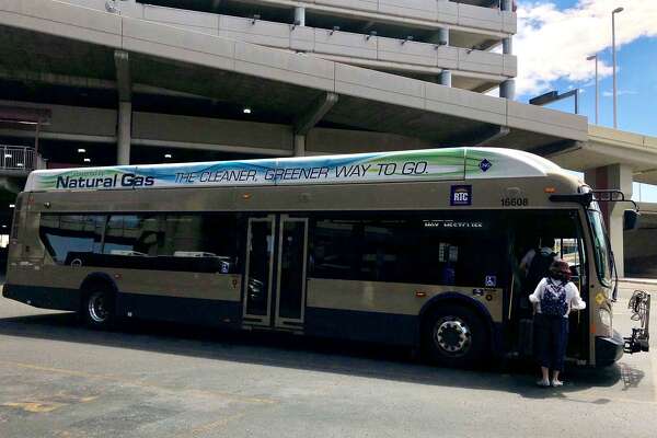 reporters notebook natural gas powered buses becoming more visible houstonchronicle com natural gas powered buses becoming more