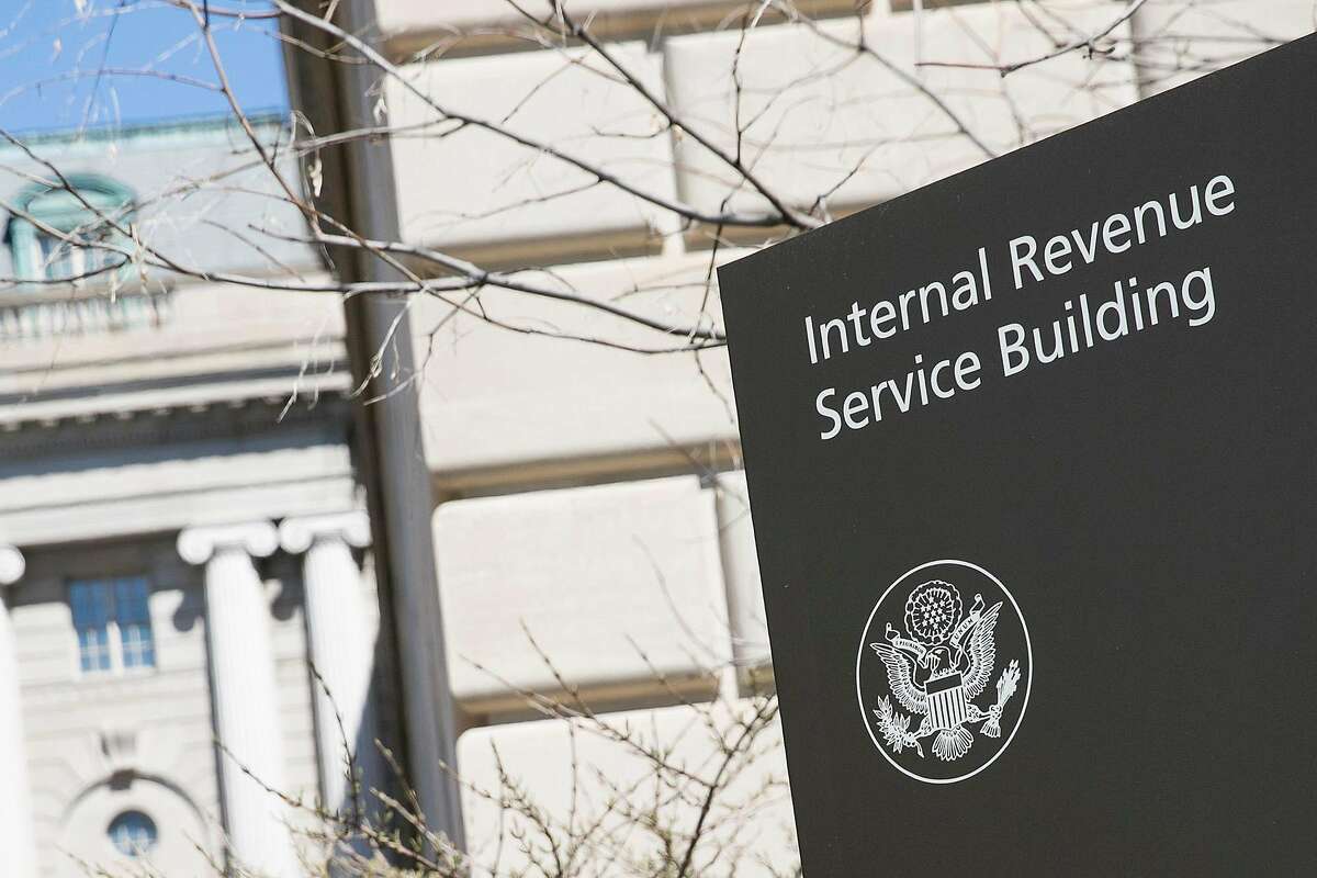 A logo sign outside of the headquarters of the Internal Revenue Service (IRS) in downtown Washington, D.C., on March 31, 2018. The Internal Revenue Service warns that crooks may try to use your bank account as part of a complicated scheme involving tax fraud. (Kristoffer Tripplaar/Sipa USA)