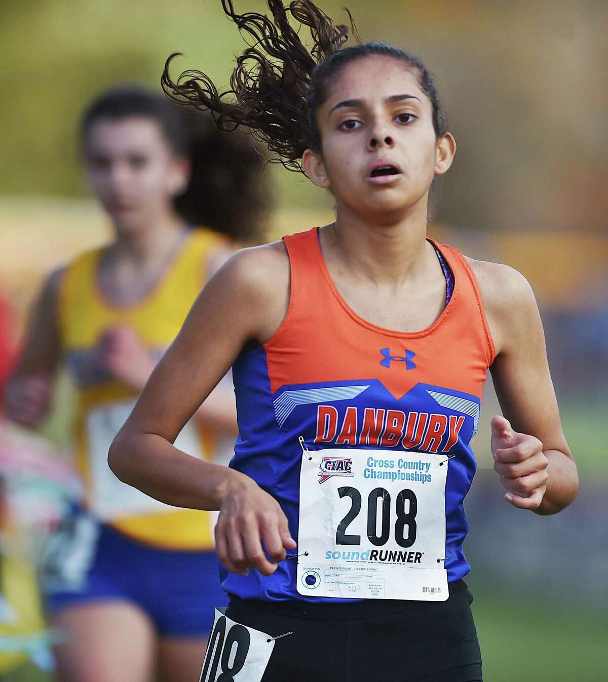 Girls Cross Country CIAC Runners to Watch