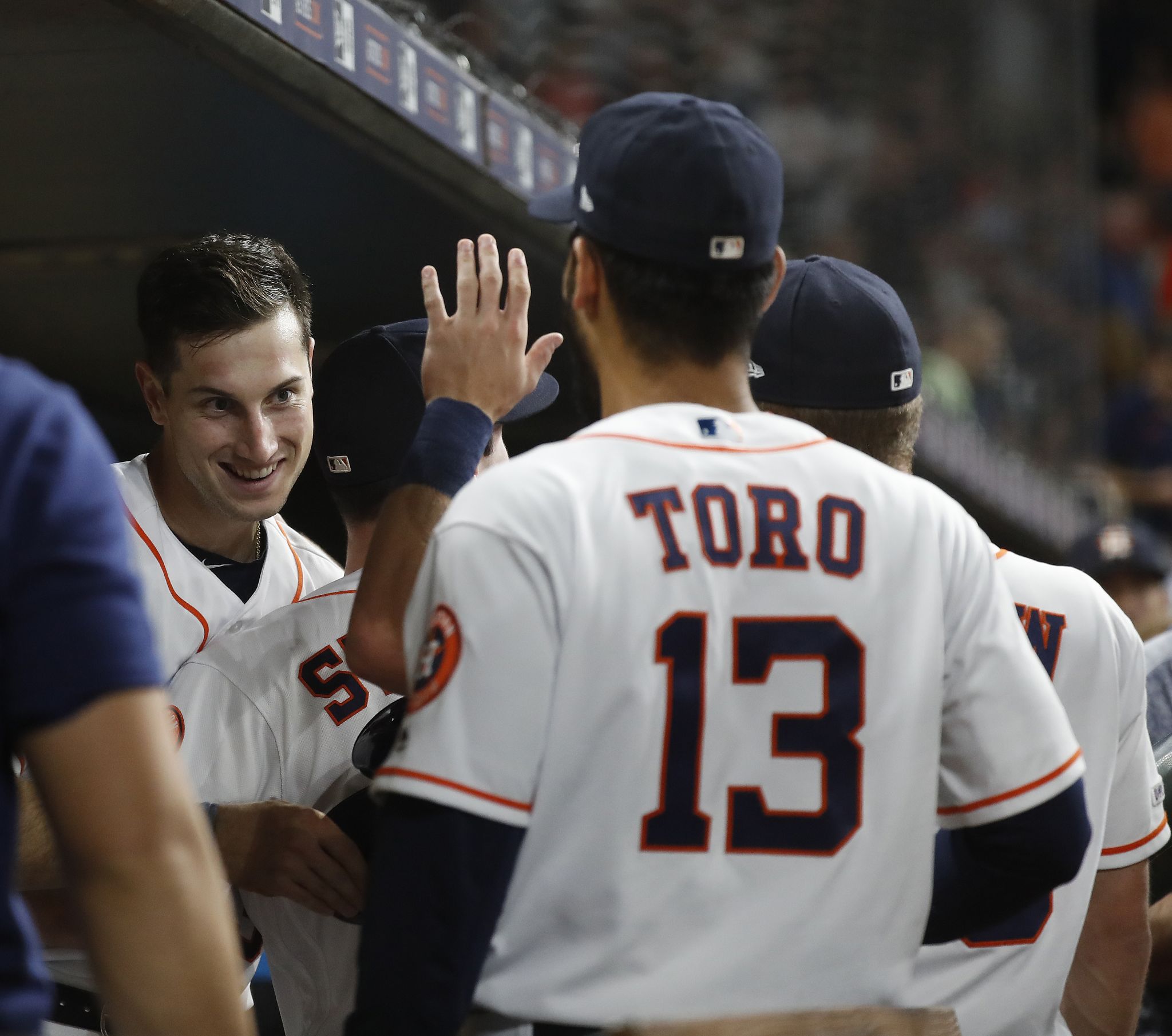 Michael Brantley, Astros rally for walkoff win over Mariners in 13