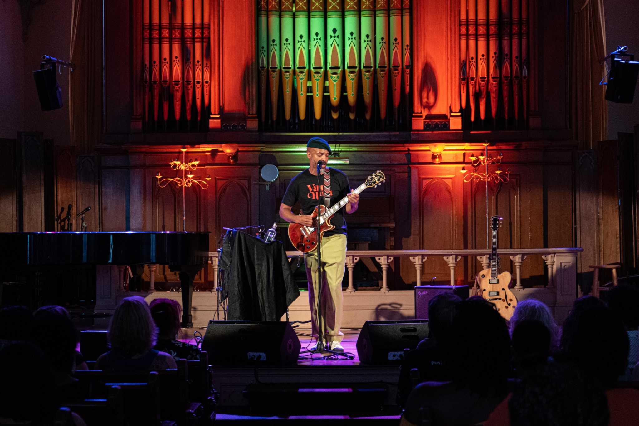 Van Hunt continues to blur musical lines between jazz, rock and soul