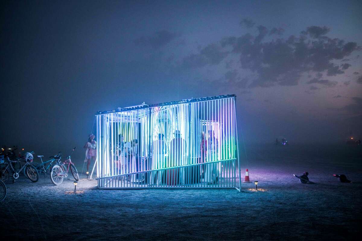 Photographer shares incredible Burning Man 2019 shots: 'It's hard to ...