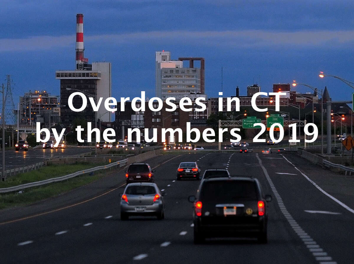>> Click through the slideshow to see the number of overdoses in CT, broken down by town.   Source: Office of the State’s Chief Medical Examiner