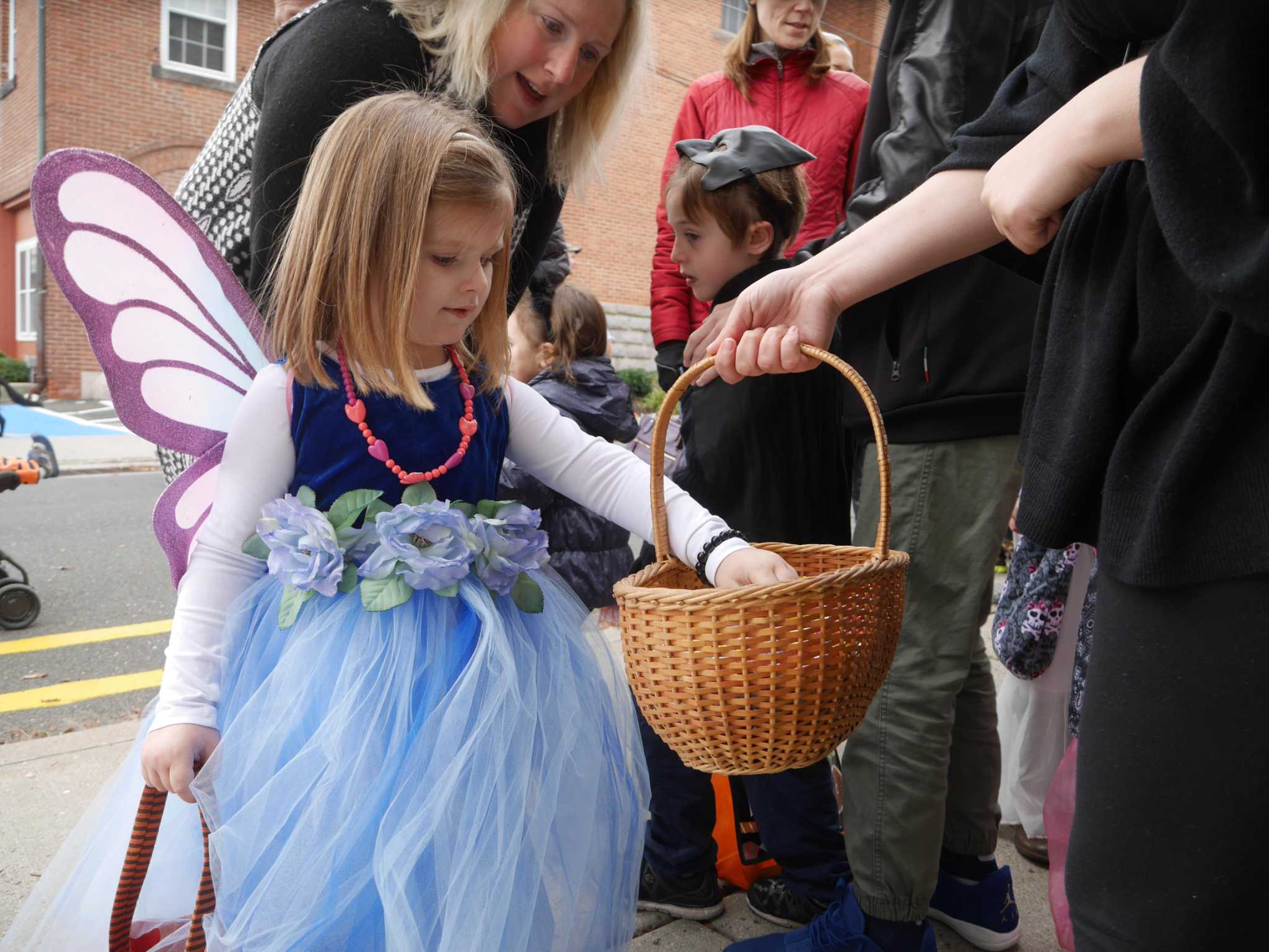 Halloween Walk returns to Ridgefield’s downtown Oct. 26