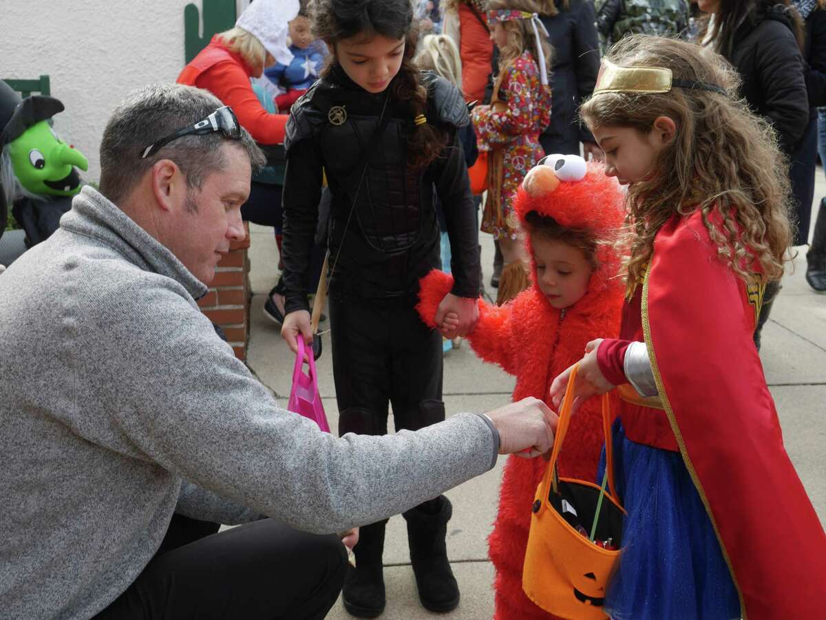 Halloween Walk returns to Ridgefield’s downtown Oct. 26