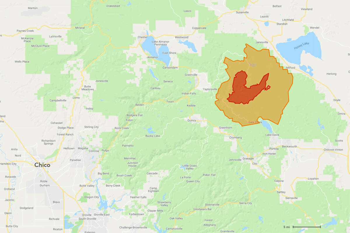 As erratic winds whip flames, Plumas County wildfire swells to 44,000 acres
