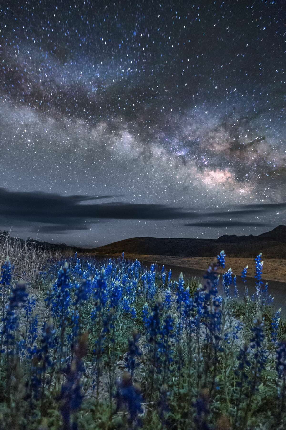 Photographer captures Texas night sky like you've never seen before