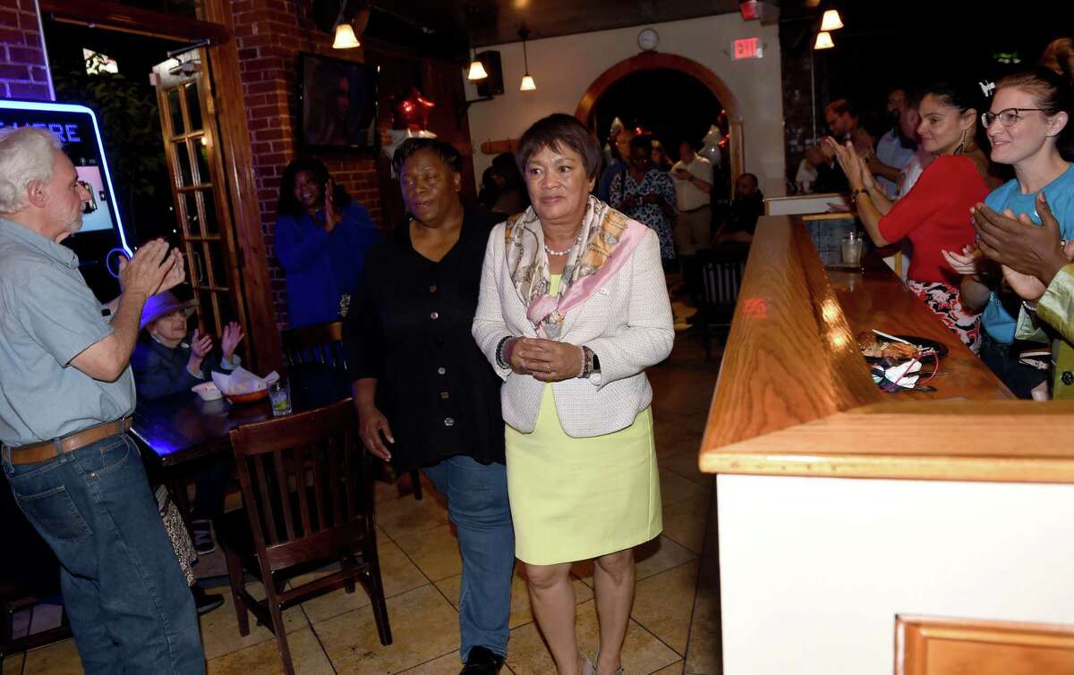 New Haven Mayor Toni Harp (center) enters 50 Fitch Street to speak to supporters and concede to Justin Elicker in the Democratic mayoral primary in New Haven on September 10, 2019.