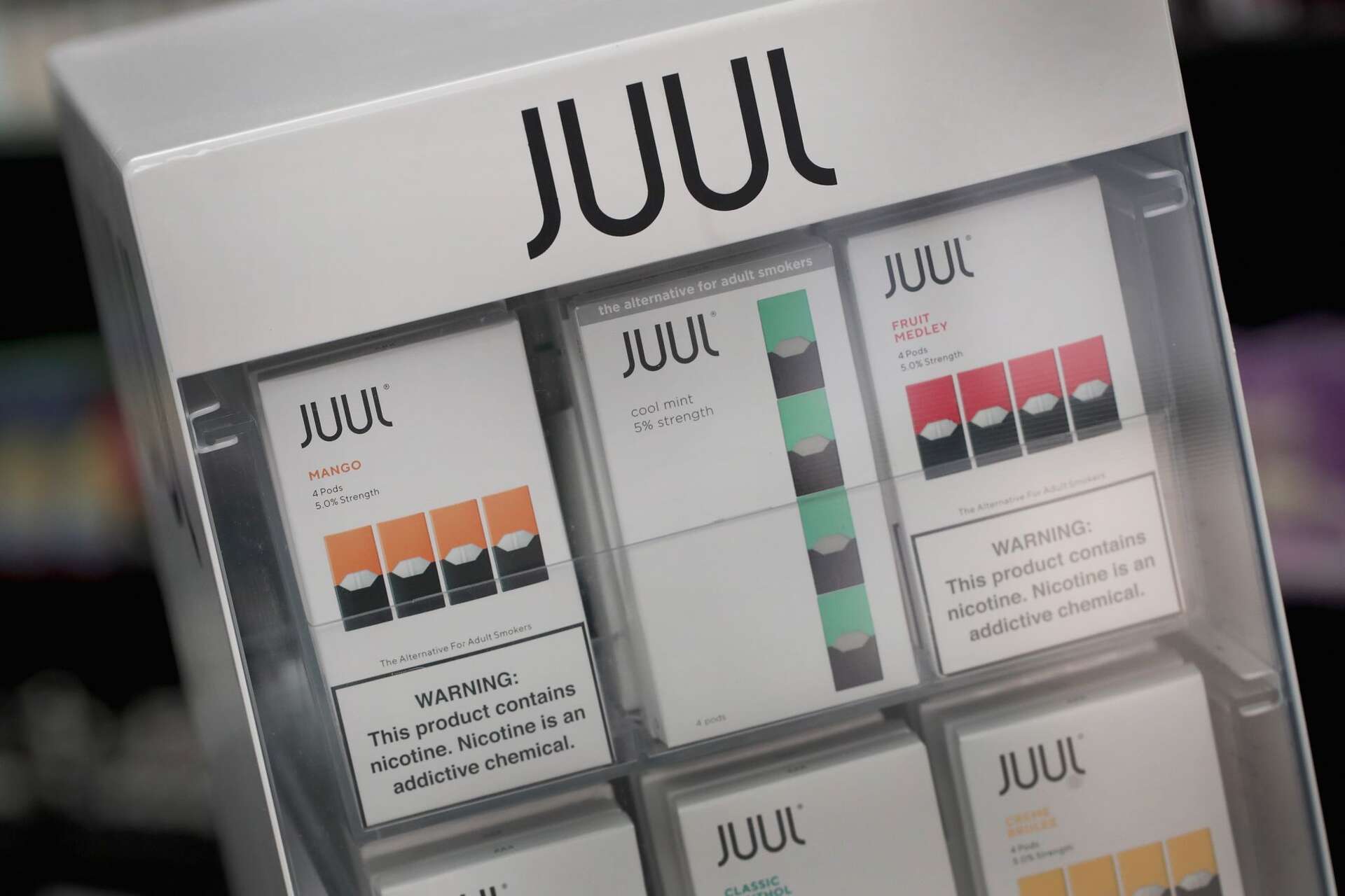 H-E-B discontinues sales of all e-cigarettes, cites vaping health hazards