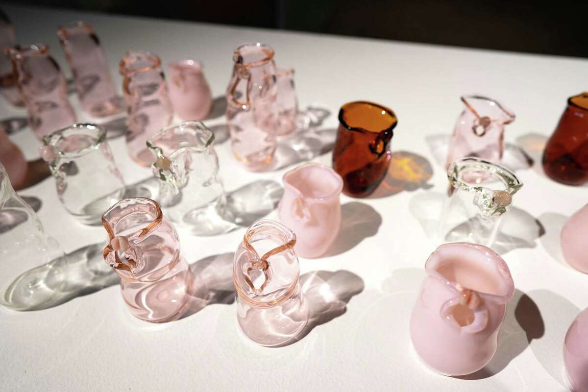 Goldie Poblador, Babae Glass, 2019. Glass, tea (glasses served with tea for the opening). Photo Wm Jaeger