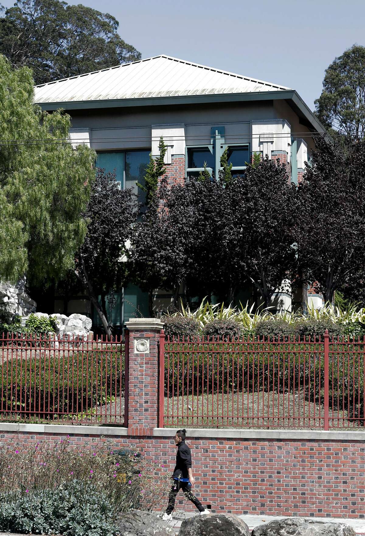 SF kept beds for mentally ill empty out of concern for patient safety