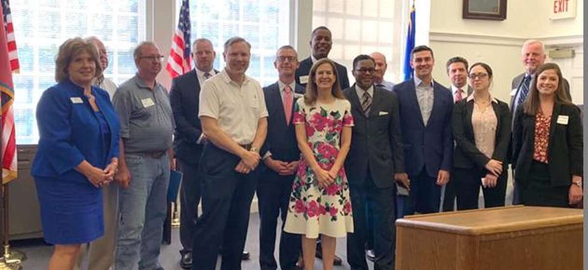 Last week, Lt. Gov. Susan Bysiewicz announced the formation of a local complete count committee for the Naugatuck Valley region. Shelton’s Jimmy Tickey, Bysiewicz’s senior adviser who is heading the local effort, was joined by Derby Mayor Rich Dziekan, Beacon Falls First Selectman Chris Bialek, Valley Community Foundation President Sharon Closius, TEAM President David Morgan, Valley NAACP Representative Terri Goldson as well as Sen. George Logan and Rep. Kara Rochelle.