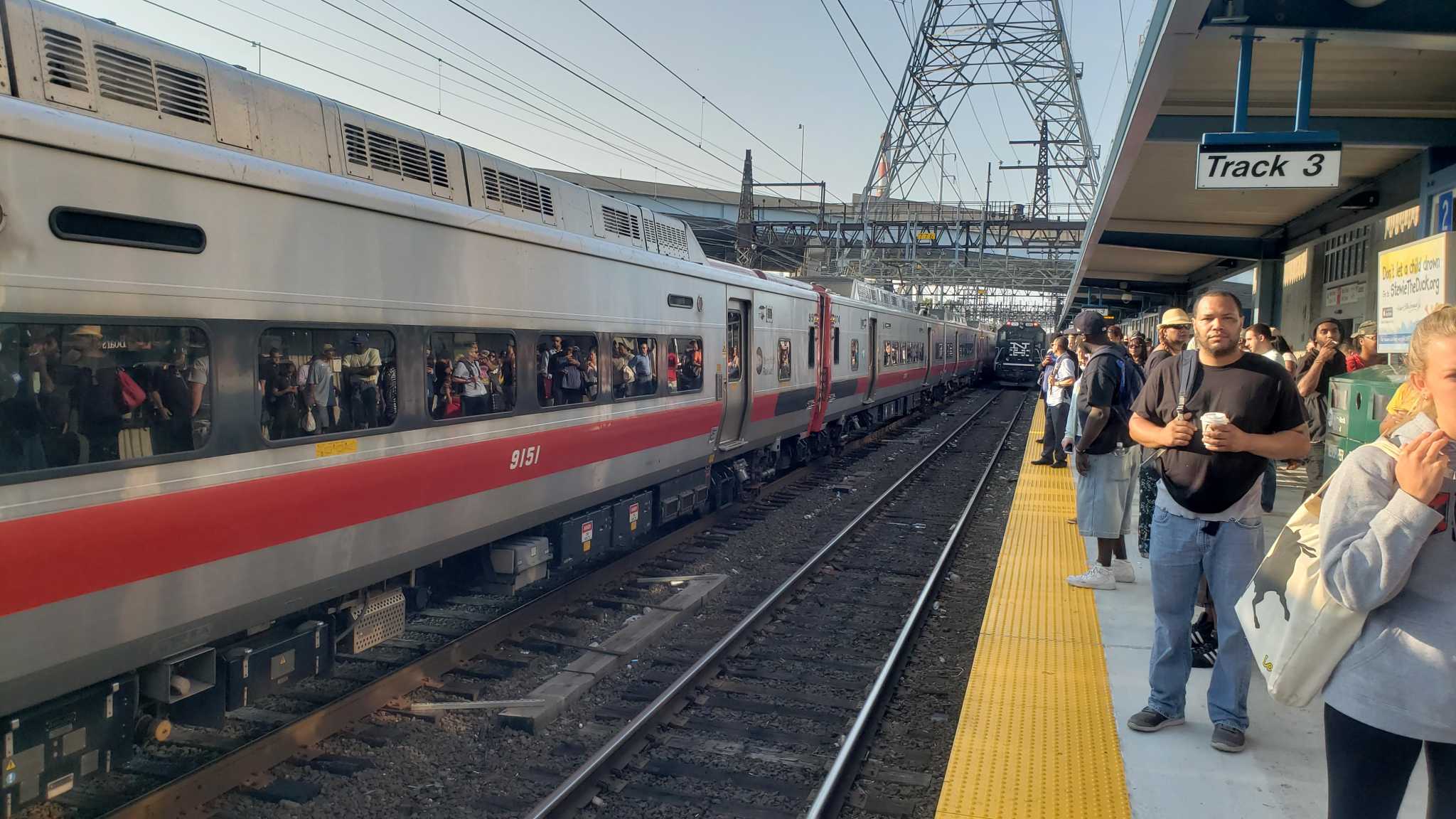 Norwalk man killed in MetroNorth train strike