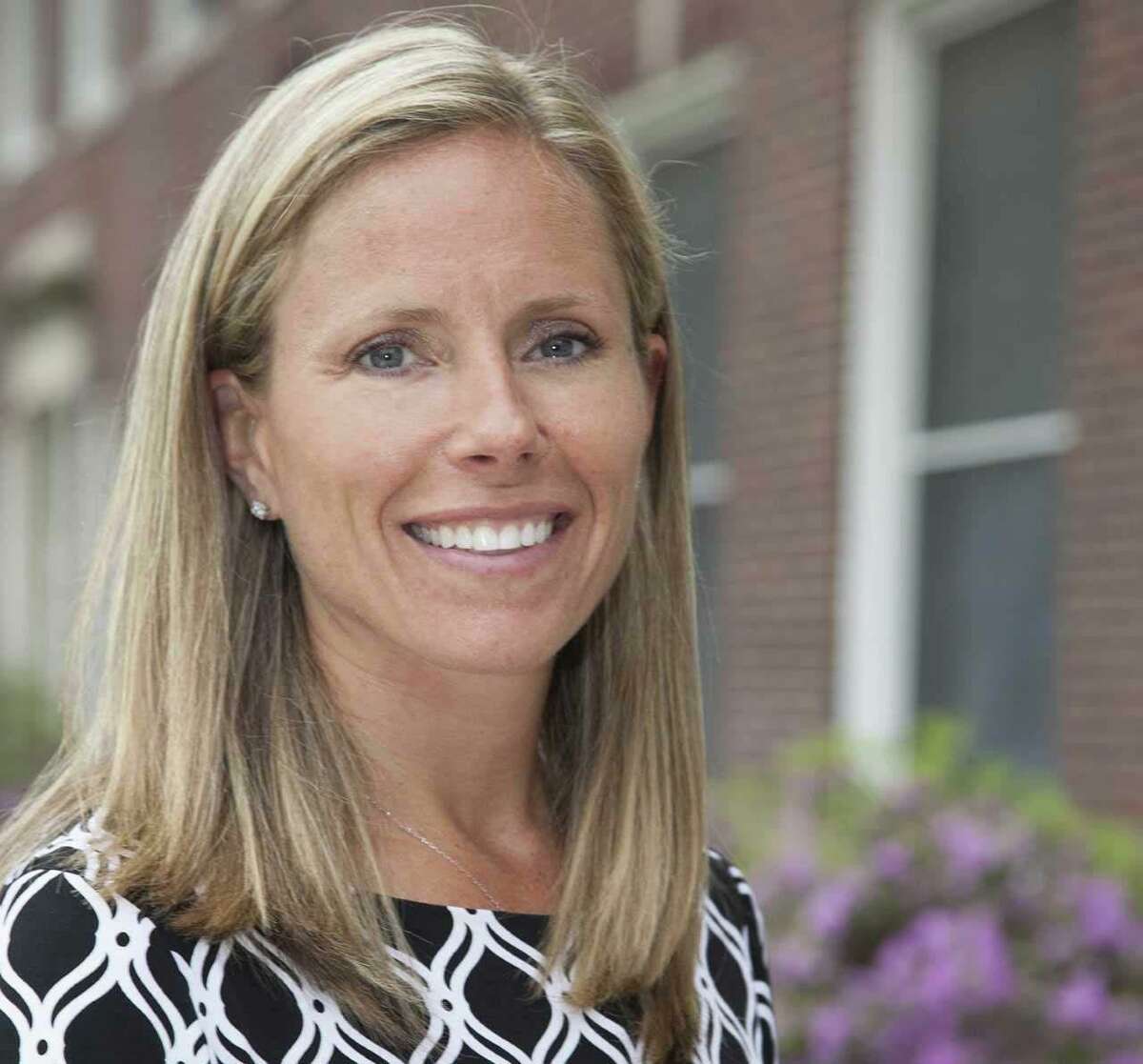 Crystal Kitselman, a third-grade teacher from North Mianus School, has been chosen as a semifinalist for Connecticut’s Teacher of the Year 2020 Award.