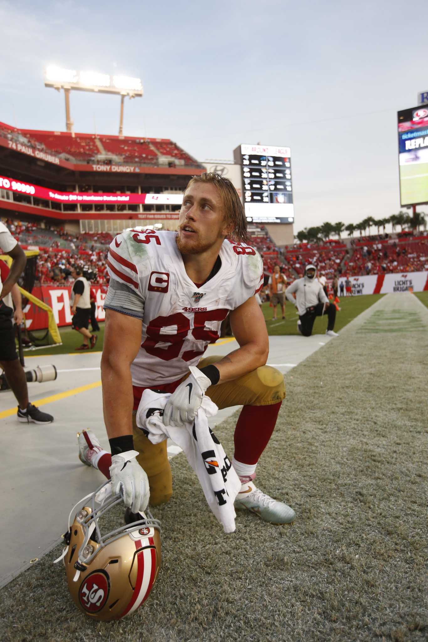 It seems George Kittle had a lovely time at the WWE Smackdown.