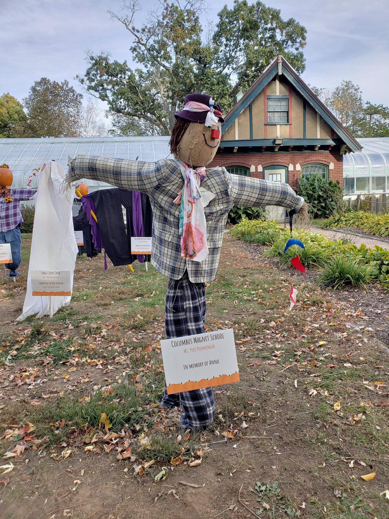 Beardsley Zoo accepting scarecrow design submissions