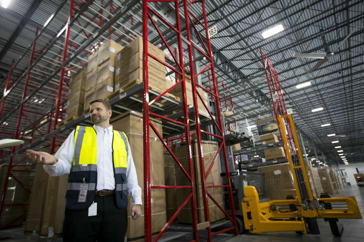 Conn’s opens massive distribution center in north Houston